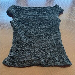 Elegant gweels Black Textured Women's Top s